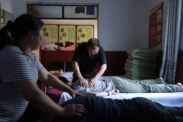 太古里之外一公里張師professionalmassage魔幻又現實