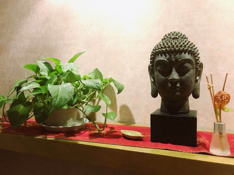 我們在高樓里測評了這些美貌的馬殺雞店