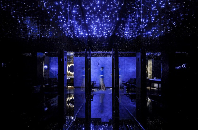 最科幻的空間一南京泰式精油spa館建筑空間設計