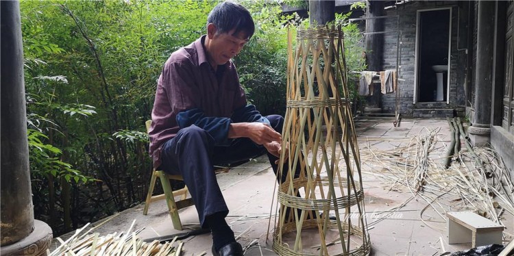 一山一溫泉一池一養生——你知道嗎重慶周末游有一個好去處
