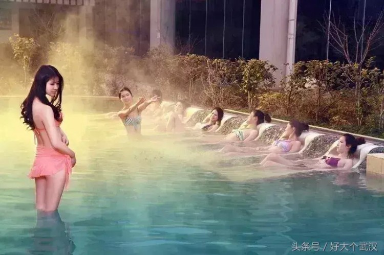曝光！就在武漢周邊有個網紅溫泉湖心玻璃泡池太爽了……