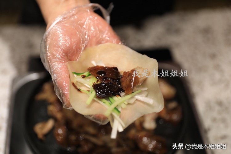 打卡西安網(wǎng)紅溫泉酒店吃大餐泡澡過夜一百多全搞定
