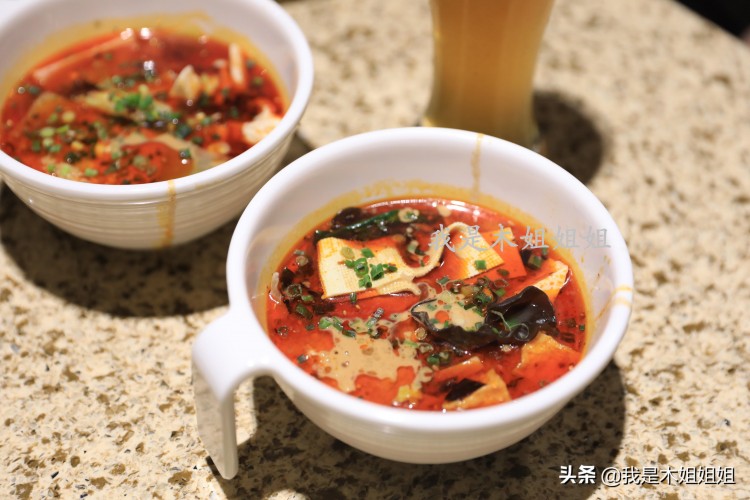 打卡西安網(wǎng)紅溫泉酒店吃大餐泡澡過夜一百多全搞定