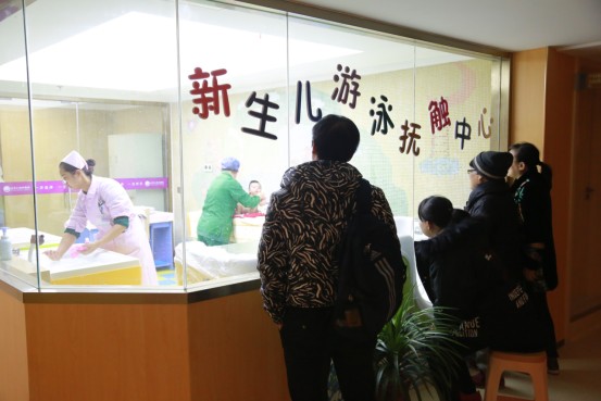 南京新協和醫院寶寶專屬游泳SPA對外開放了