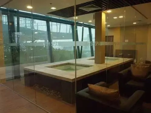 有床有電影院還能做SPA！這7個(gè)機(jī)場(chǎng)誰(shuí)睡誰(shuí)爽