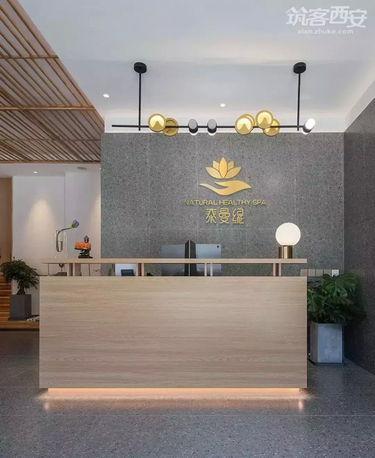 中午開門凌晨歇業/在西安來這里的人都舒展了