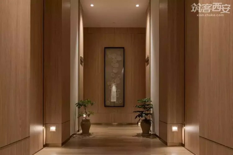 中午開門凌晨歇業/在西安來這里的人都舒展了