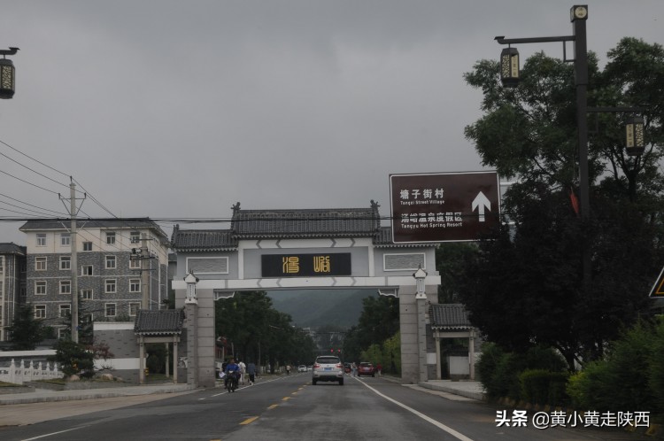 西安還有這樣一個神仙峪口！吃住玩選擇很多10元就能泡溫泉