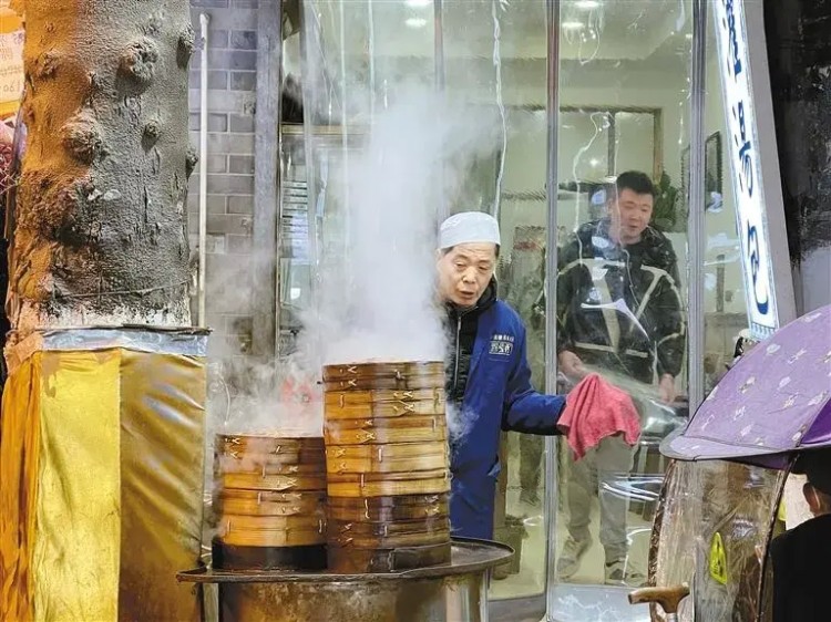 感受西安AB面丨煙火與靜謐