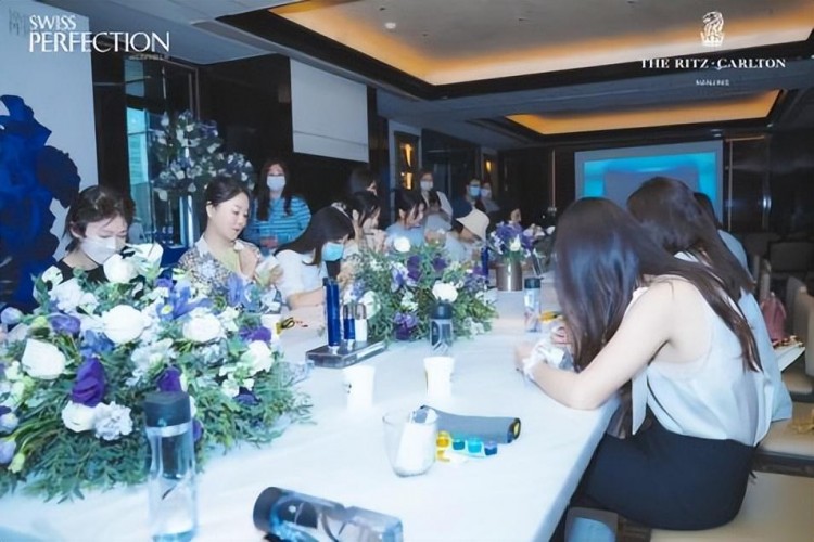 瑞珀斐SwissPerfection登陸南京麗思卡爾頓酒店水療中心