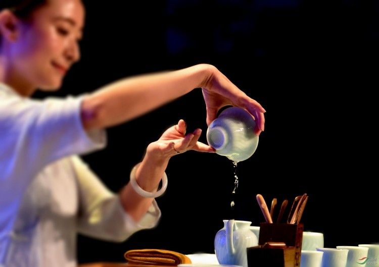 重慶渝北：五層樓獨棟沉浸式沐足養生秘境