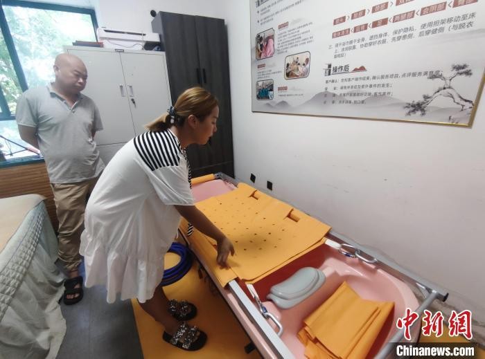 西安上門助浴悄然興起讓老人洗上舒心澡