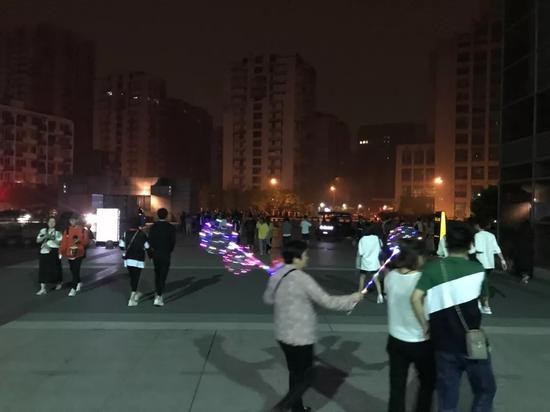 你熬夜看復聯4的精力這里一次還給你！