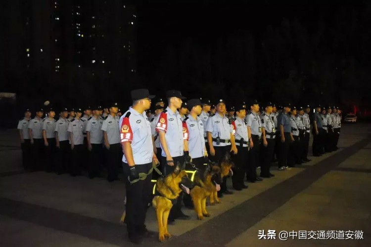 深夜！合肥上百警力突擊KTV足浴按摩和SPA等場所