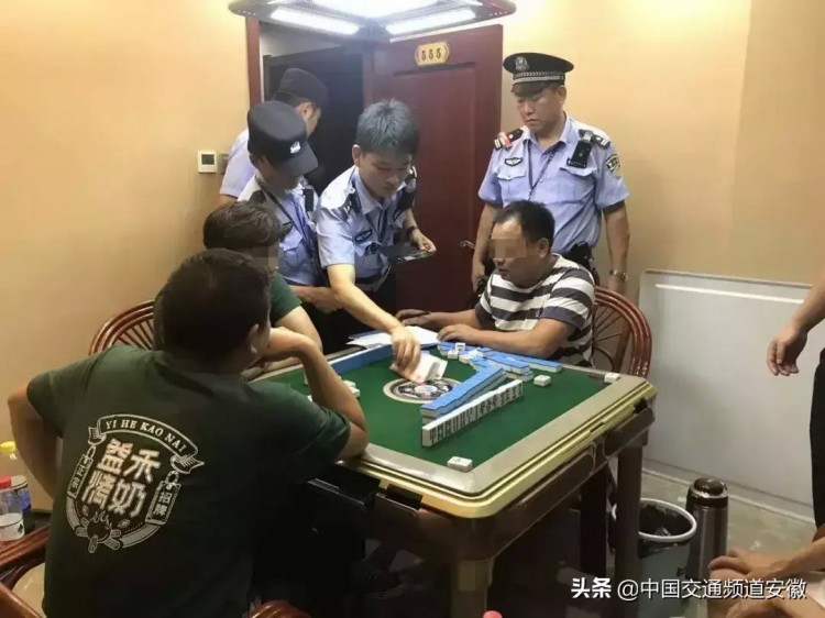 深夜！合肥上百警力突擊KTV足浴按摩和SPA等場所