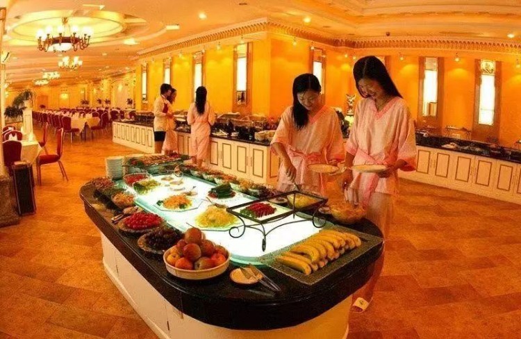 鄭州的熱帶雨林時尚養生圣地家門口的溫泉航母你不來試試