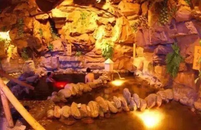 鄭州的熱帶雨林時尚養生圣地家門口的溫泉航母你不來試試