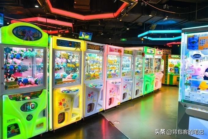 時尚青島最具代表的兩個休閑購物中心緊靠一線海景