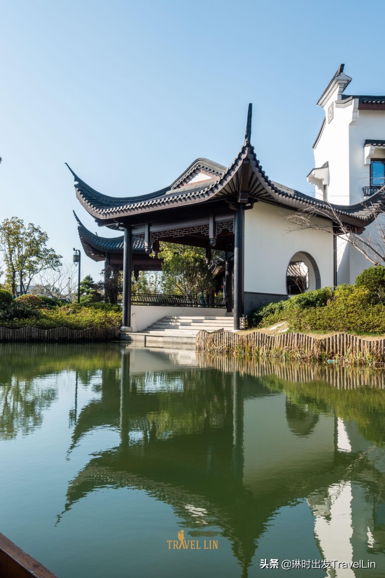 坐烏篷船進(jìn)入的酒店你住過嗎
