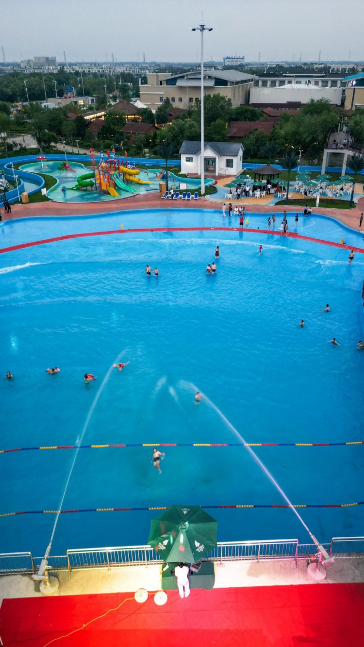 濟南這處人氣玩水寶地已上線！造浪池水上兒童樂園溫泉夏日玩水才是yyds！