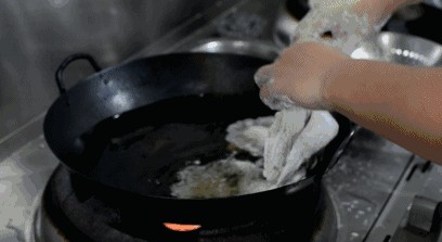 凌晨2點(diǎn)擠爆溫州這家排擋!還轟炸出巨大海鮮外賣!