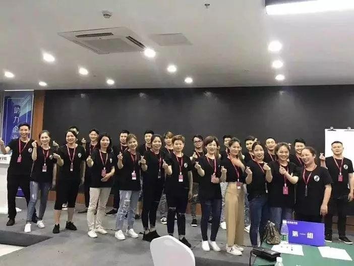 29.9元搶美容美發(fā)套餐!頭發(fā)護(hù)理到身體保養(yǎng)全包!