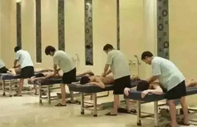 湖北人的堅持與馮女士的智慧哈爾濱洗浴中心的獨特之處！