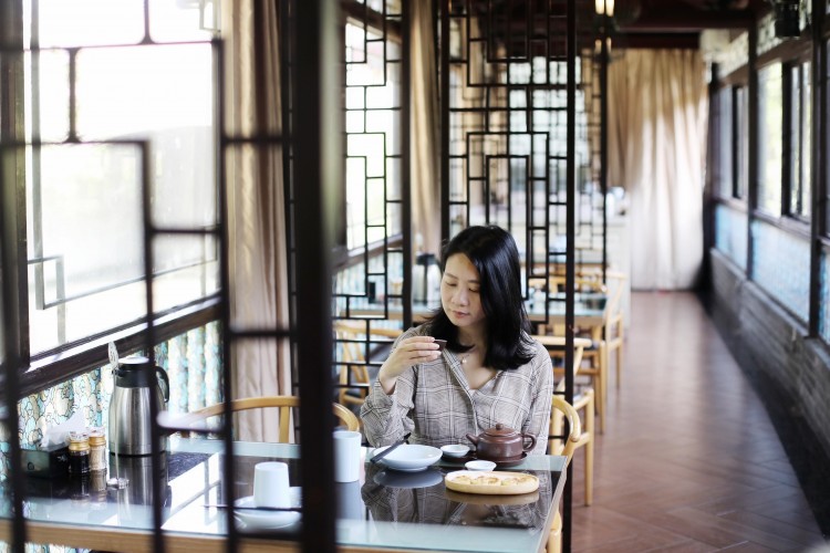 重慶妹子去揚州旅游128元體驗揚州搓背驚嘆揚州人太會享受