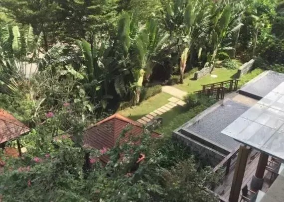 想不想一邊看海一邊做SPA