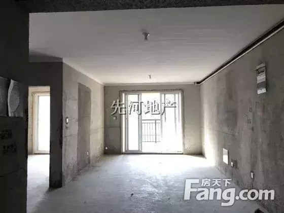 特價(jià)房：綠地世紀(jì)城中間樓層三房?jī)蓮d房東急售
