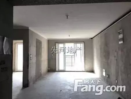 特價(jià)房：綠地世紀(jì)城中間樓層三房?jī)蓮d房東急售