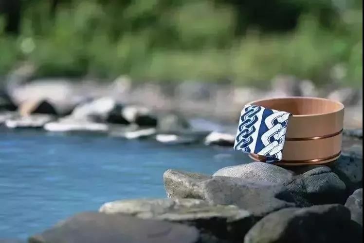 這么冷的天要不要來艷陽度假泡個舒服的湯
