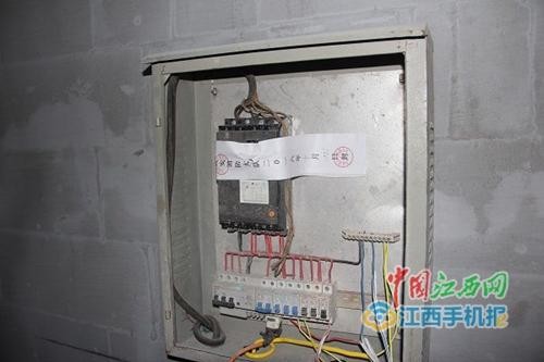 九江縣:一茶一足足浴場所違規裝修未報審消防查封責令整改