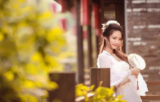 還在浪費(fèi)假期嗎以愛之名赴一場千人探春宴吧！