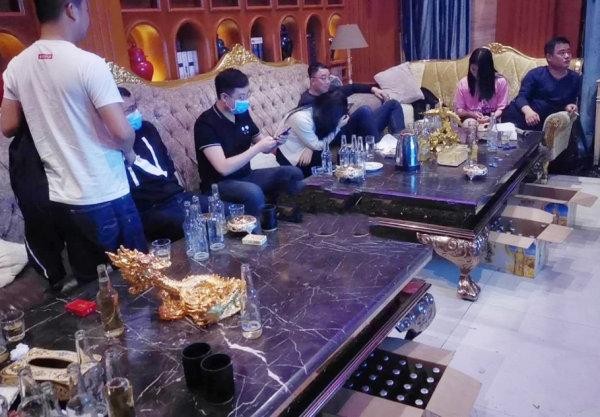 添亂!九江市區一娛樂會所違規擅自經營被查處