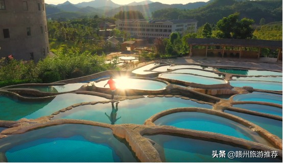 冬季泡溫泉養生又養顏！這個景美水質好的地方一定不要錯過