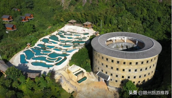 冬季泡溫泉養生又養顏！這個景美水質好的地方一定不要錯過