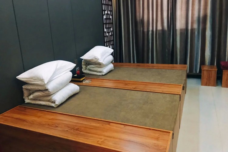保定樂凱大街這家足療店半價呢！有去的嘛