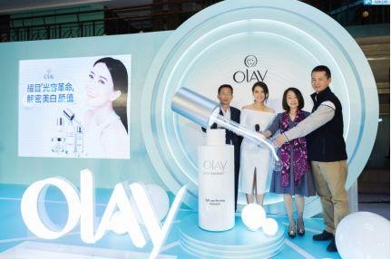 Olay美白顏值高圓圓解密 點亮鞍山耀眼的熱潮