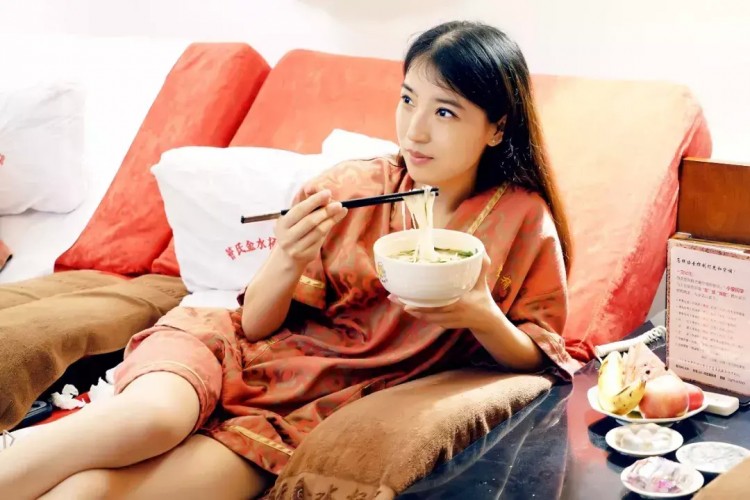 平頂山鬧市中的休閑勝地人工智能+免費美食很多人找不到