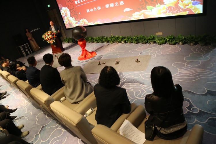 大同市首家業(yè)主專屬休閑會所私人影院啟動OMG！這也太棒了吧