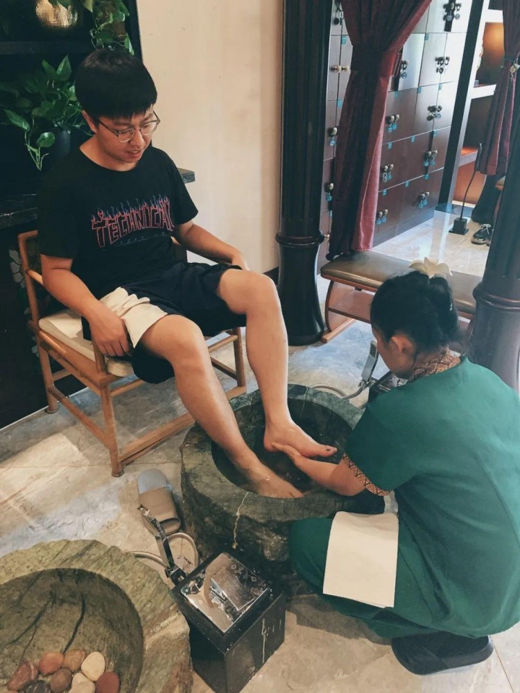 再也不用飛去泰國在鞍山就能體驗到地道的泰式馬殺雞
