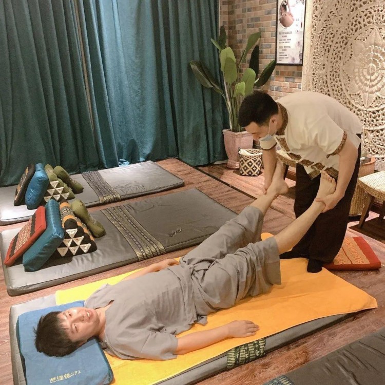 再也不用飛去泰國在鞍山就能體驗到地道的泰式馬殺雞