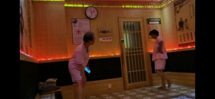 九月份，在青海省西寧市一家洗浴理療中心洗了個澡。