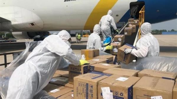 首航首架噴涌而來江蘇各機場飛出航空物流加速度