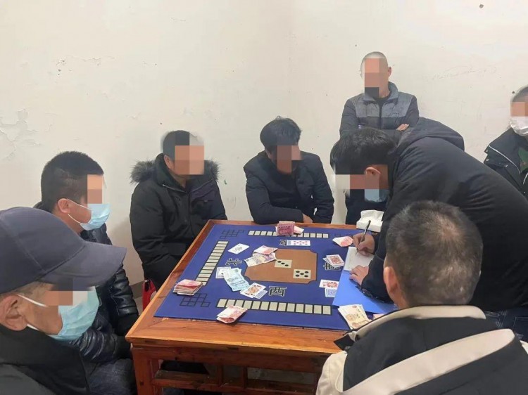 棋牌室旅店網(wǎng)吧……請注意蕪湖公安在嚴(yán)格巡查
