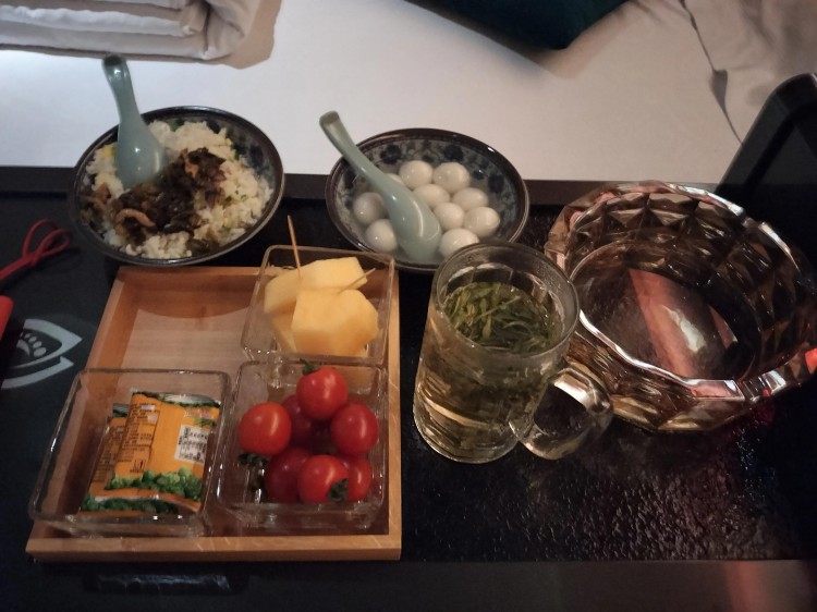 實錄：4月12日夜探休閑會所丨胡大偉