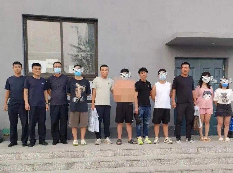 抓獲57人警方破獲一跨省網(wǎng)絡(luò)組織賣淫案