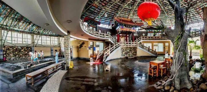 湯崗子溫泉給你一千個躺平的理由