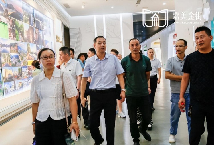 從雞毛換糖到世界超市來義烏在世界中心看見時代商機！
